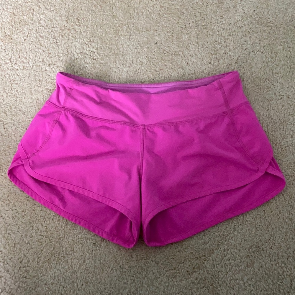 LULU LEMON SHORTS!!!